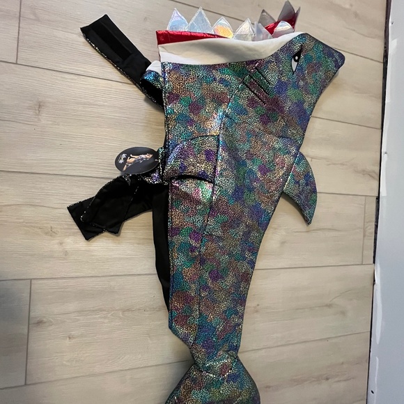 Thrills& chills Other - Shark Costume